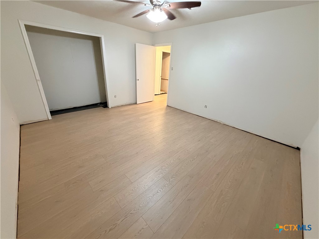 2202 E Loma Vista Avenue Property Photo 11