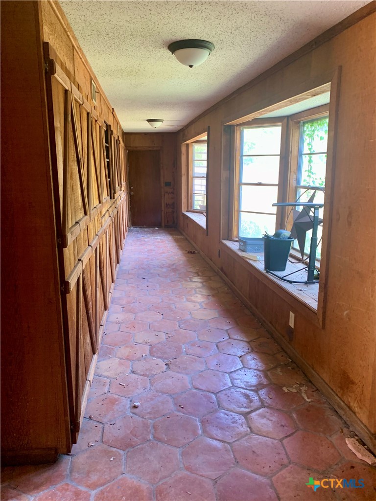 2202 E Loma Vista Avenue Property Photo 23