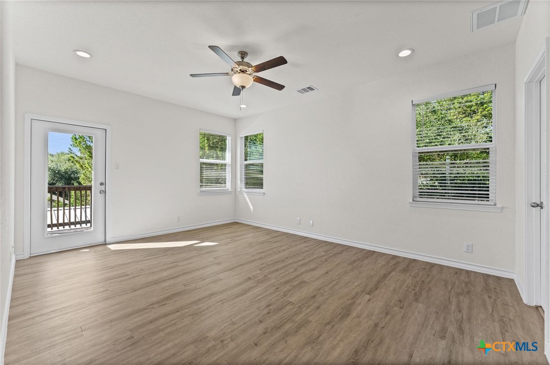 1130 Twin Deer Lane Property Photo 13