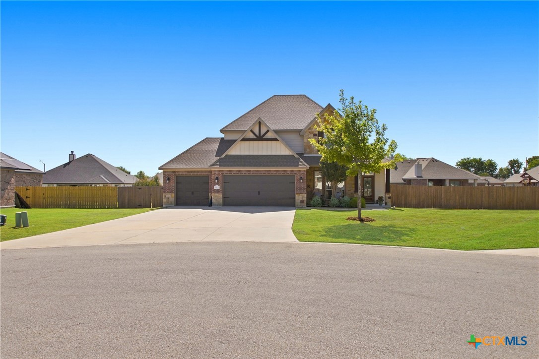 7005 Sundown Court Property Photo 2