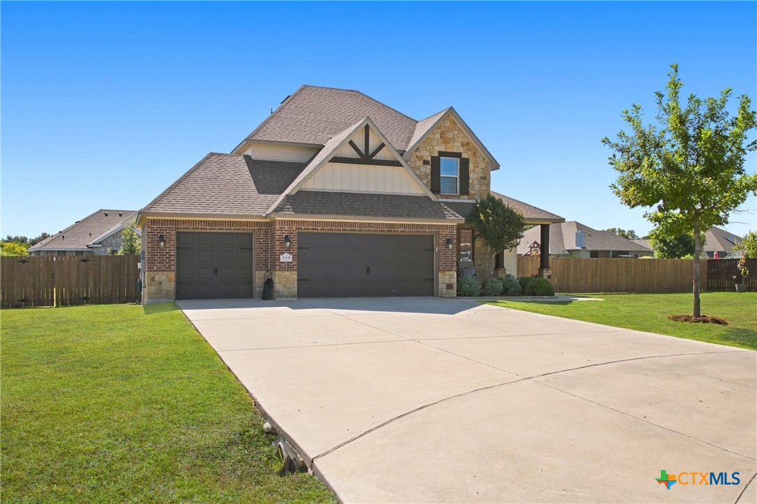 7005 Sundown Court Property Photo 3