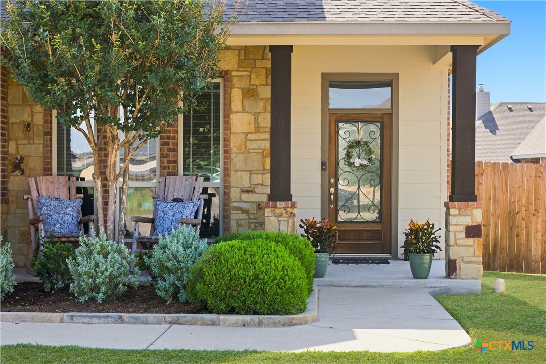 7005 Sundown Court Property Photo 4