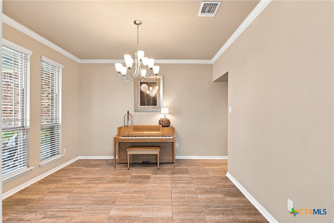 7005 Sundown Court Property Photo 7