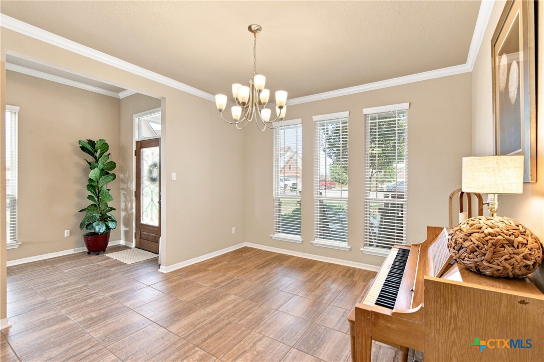 7005 Sundown Court Property Photo 8