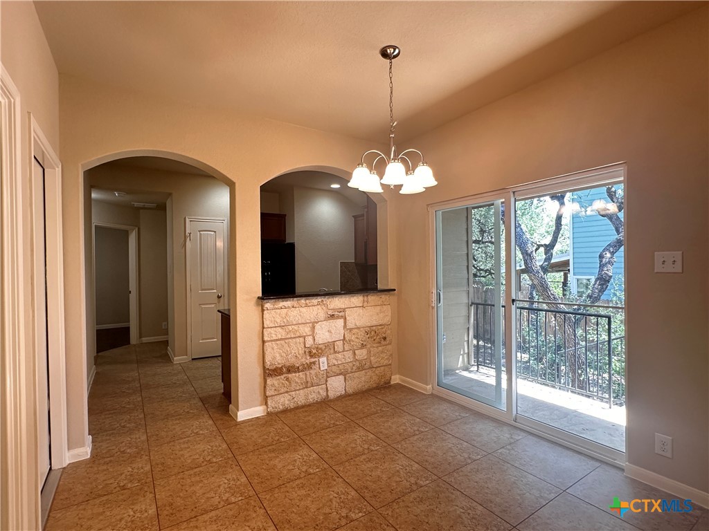 2020 Meadow View Drive Property Photo 7