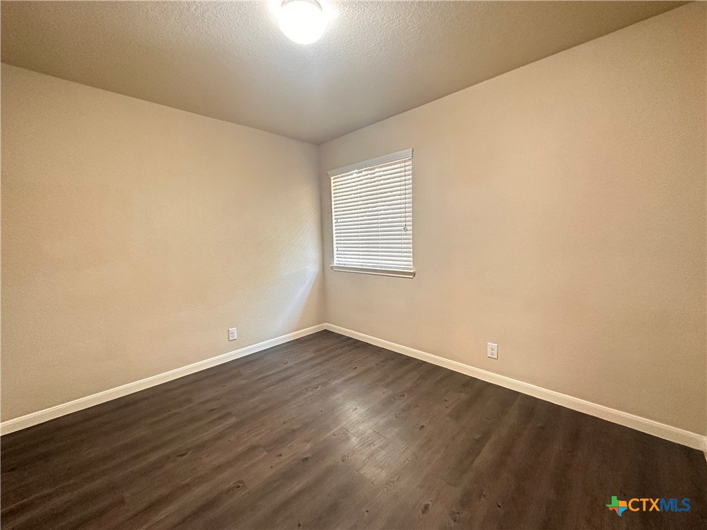 2020 Meadow View Drive Property Photo 14