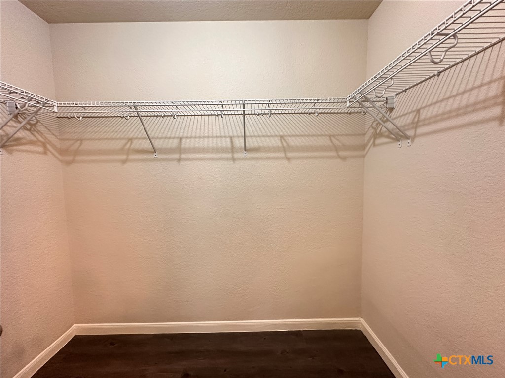 2020 Meadow View Drive Property Photo 18
