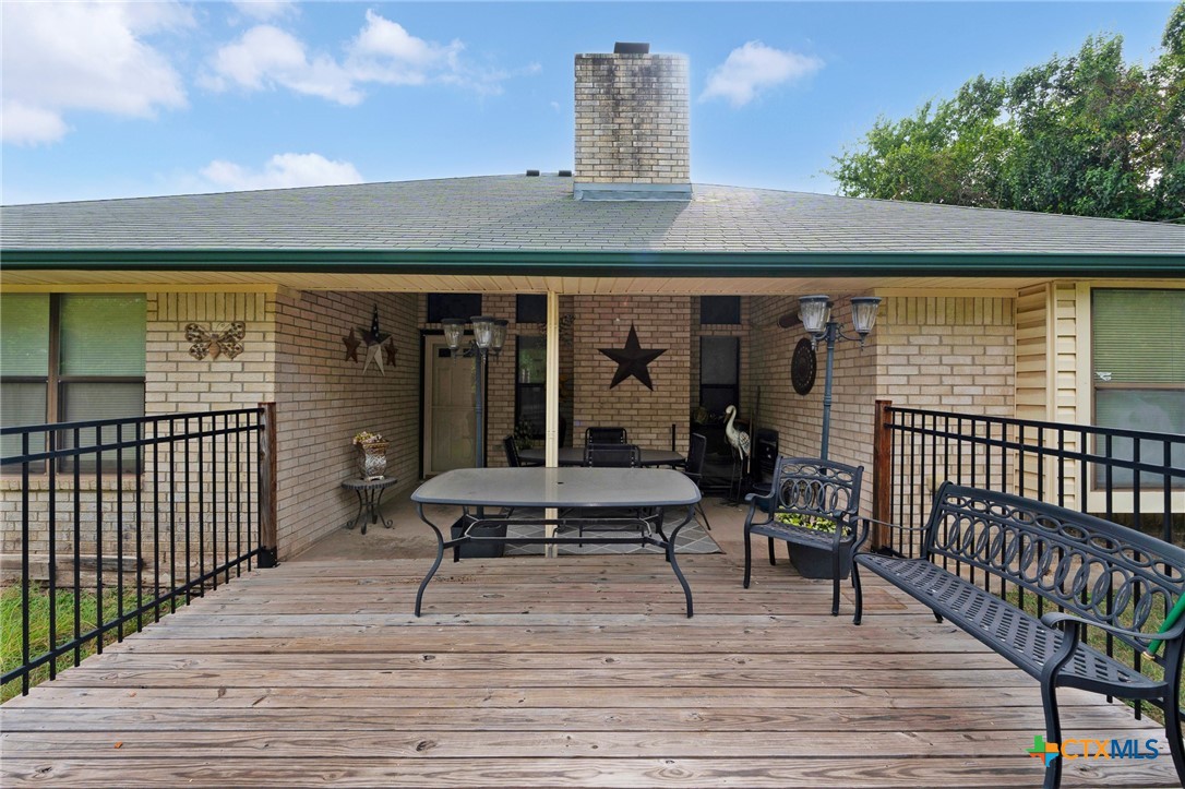 4804 Acorn Creek Trail Property Photo 7