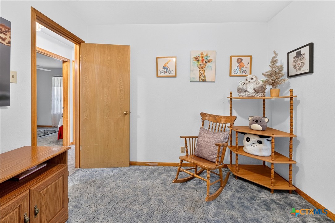 4804 Acorn Creek Trail Property Photo 13