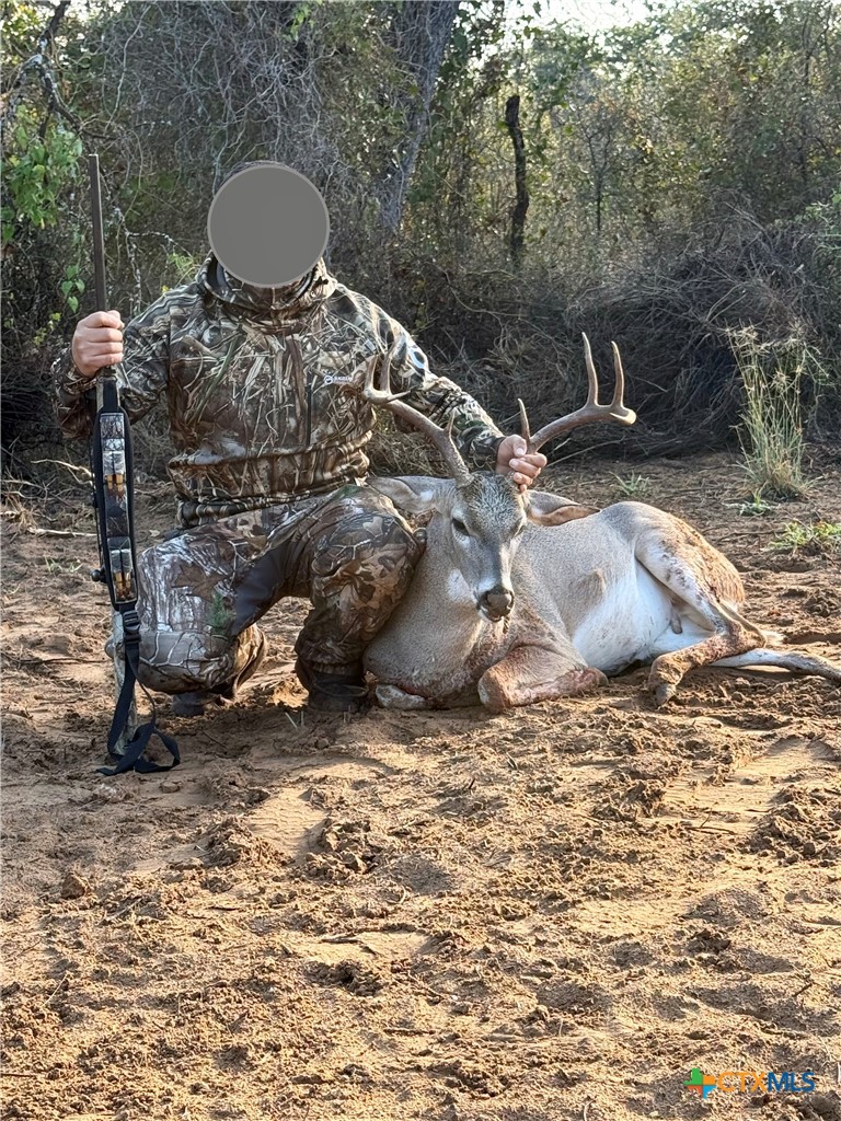 5711 FM 765