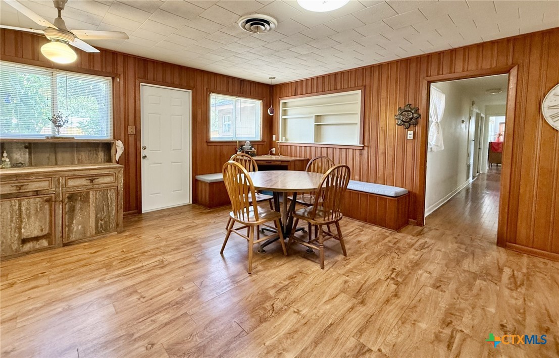 308 Louise Street Property Photo 14