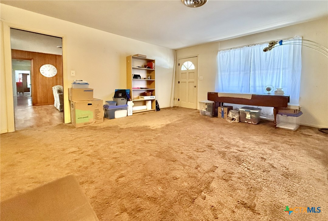308 Louise Street Property Photo 18