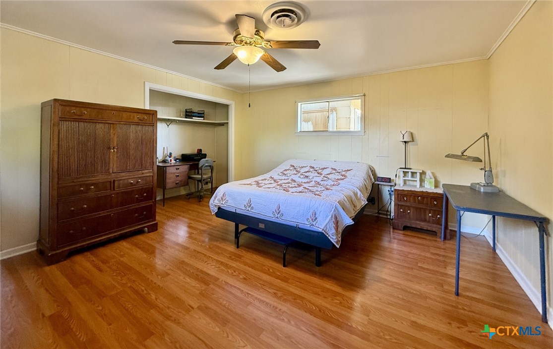 308 Louise Street Property Photo 27