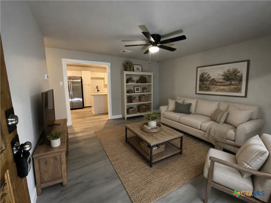 2018 Sherman Street Property Photo 4