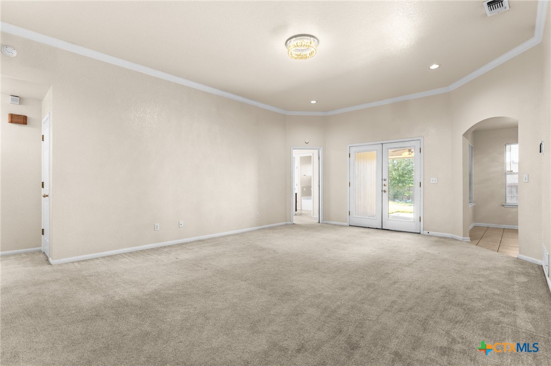 211 Sims Ridge Drive Property Photo 2