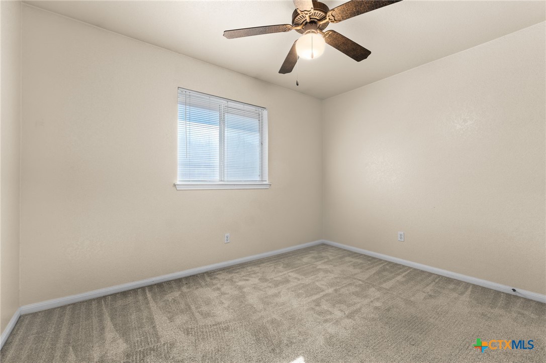211 Sims Ridge Drive Property Photo 12