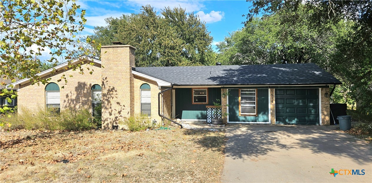 1519 Indian Trail Property Photo 1