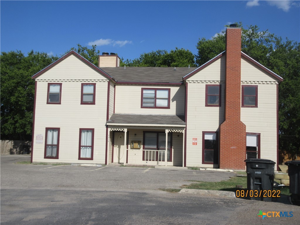 3414 Victoria Circle Property Photo 1