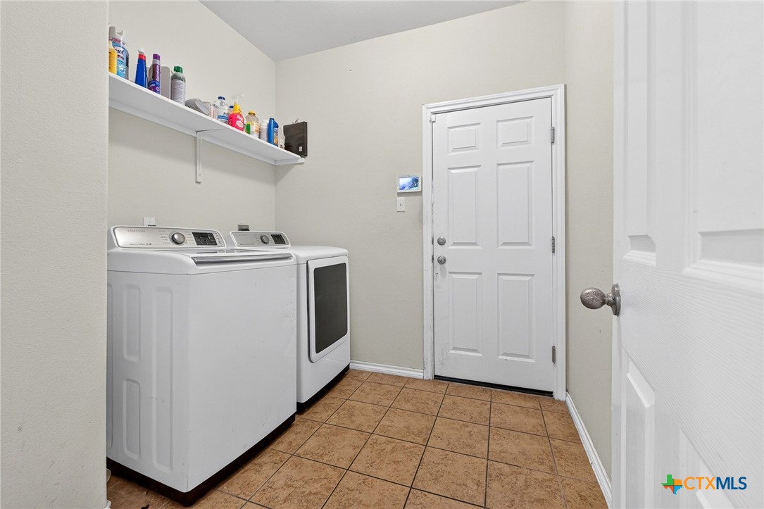2604 Legacy Lane Property Photo 20