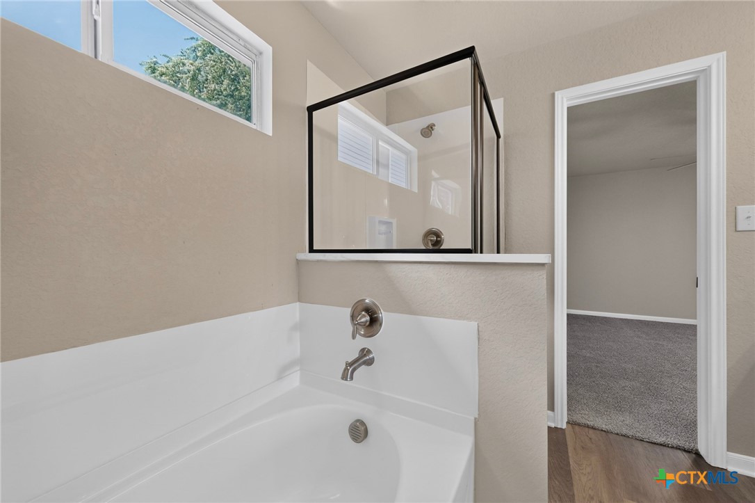 120 Evening Breeze Property Photo 21