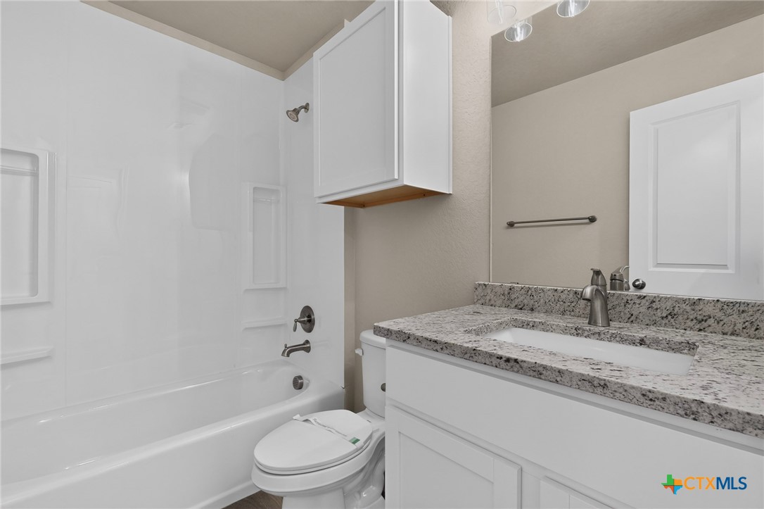 120 Evening Breeze Property Photo 25