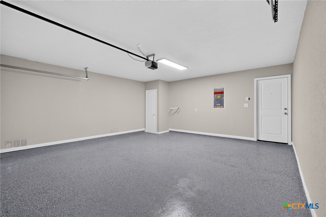 120 Evening Breeze Property Photo 33
