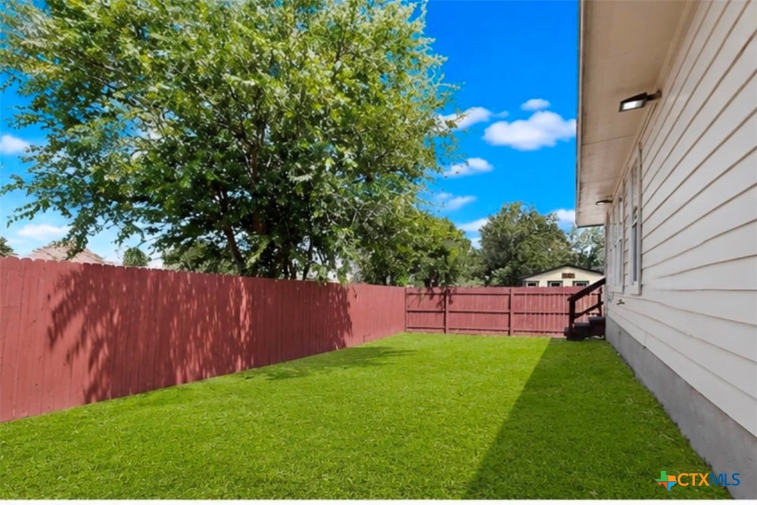 120 Evening Breeze Property Photo 36