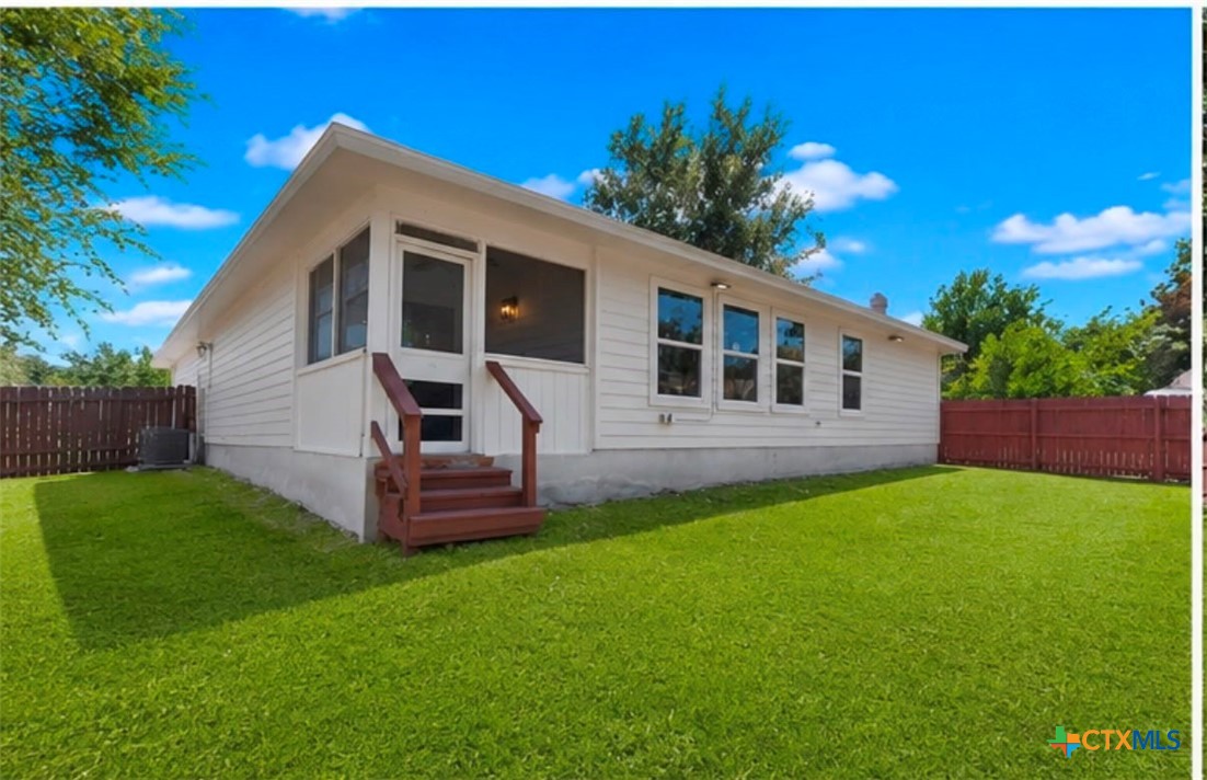 120 Evening Breeze Property Photo 38