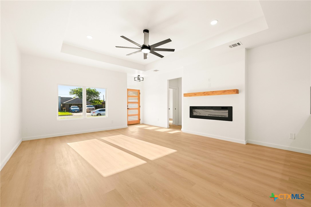 2502 Cross Timber Drive Property Photo 9