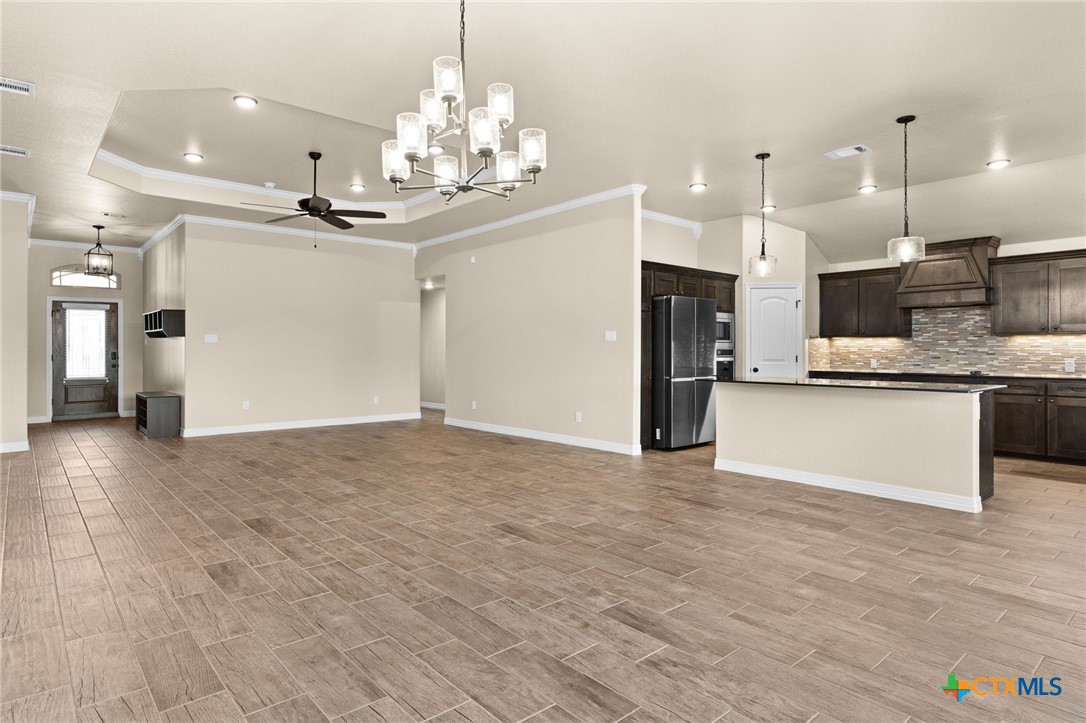 300 Martin Drive Property Photo 3