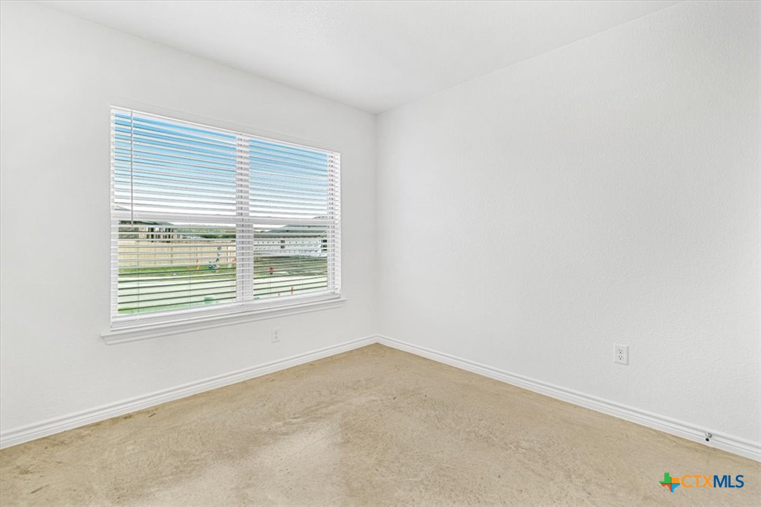 1242 Lehmann Drive A Property Photo 4