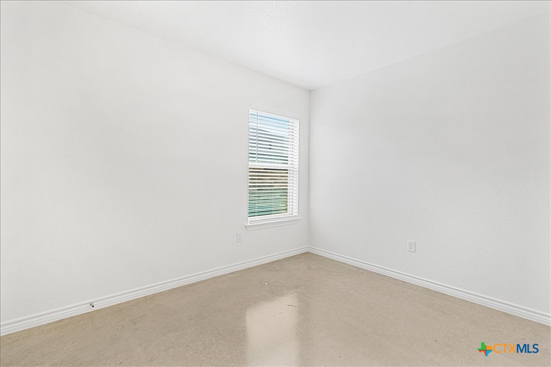 1242 Lehmann Drive A Property Photo 8