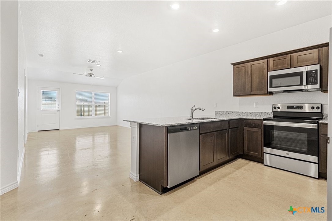 1242 Lehmann Drive A Property Photo 10