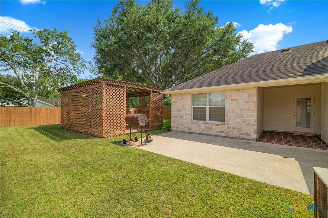 308 Green Gable Drive Property Photo 29