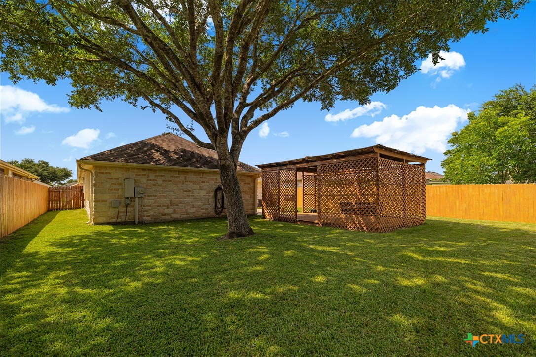 308 Green Gable Drive Property Photo 31