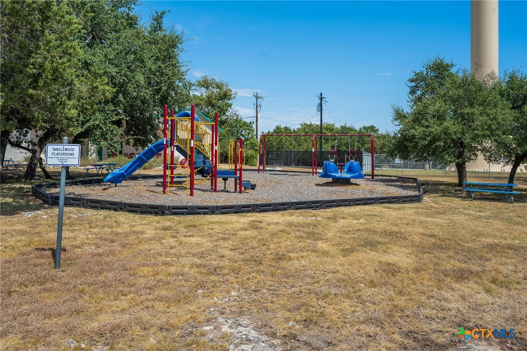 4975 Goliad Drive Property Photo 18