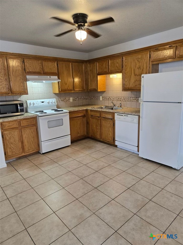 506 Primrose Drive B Property Photo 2