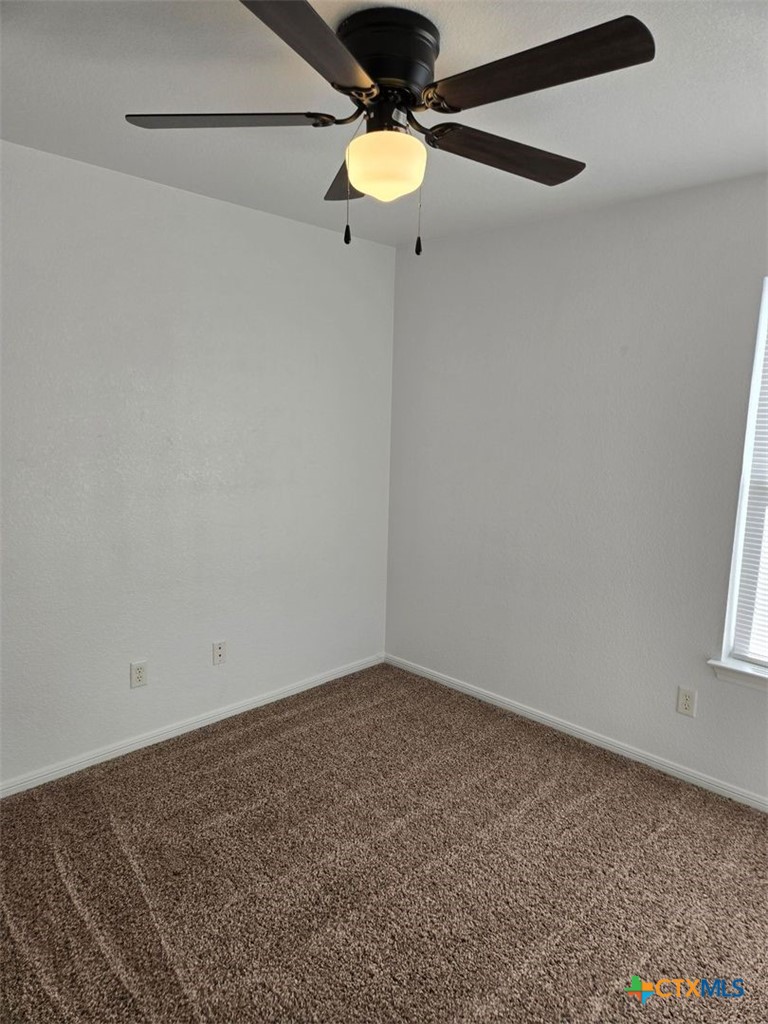 506 Primrose Drive B Property Photo 5