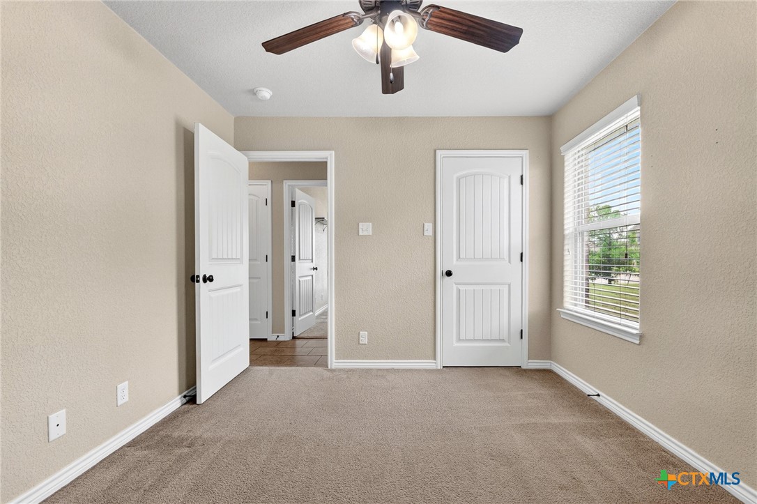 6005 Newcastle Drive Property Photo 6