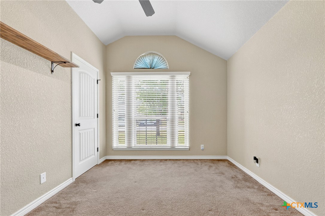 6005 Newcastle Drive Property Photo 7
