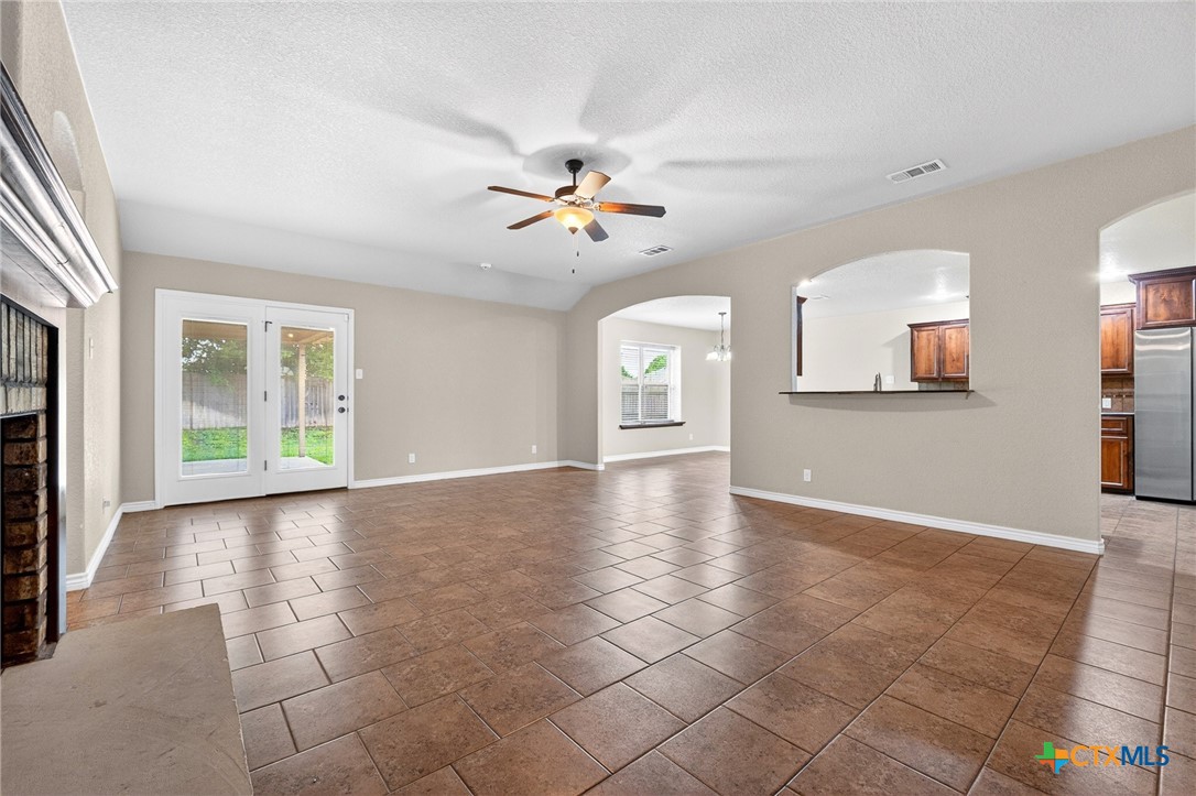 6005 Newcastle Drive Property Photo 10