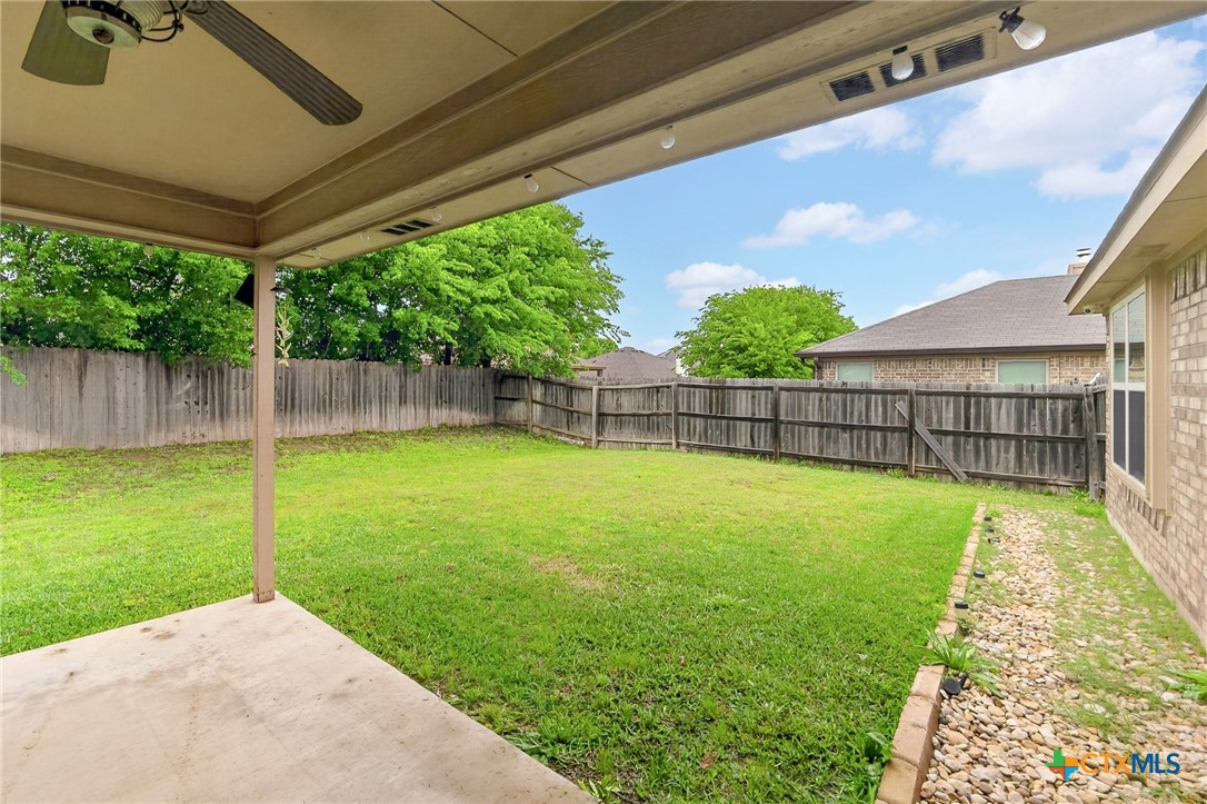 6005 Newcastle Drive Property Photo 20