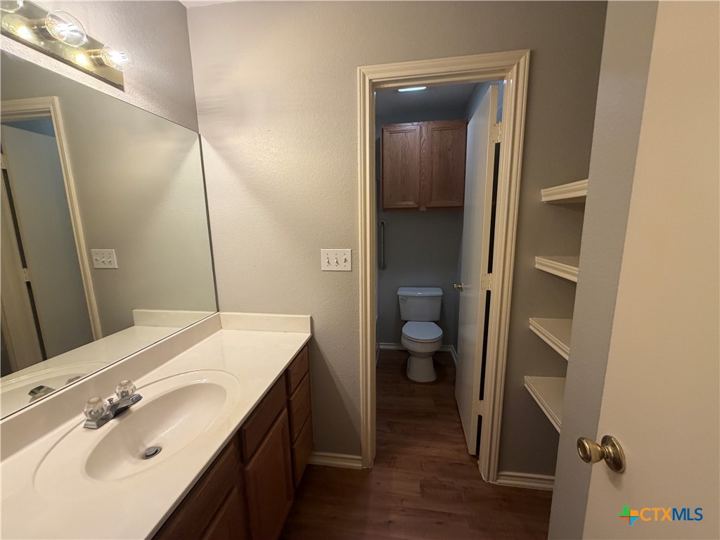 2752 Fm 1044 Property Photo 7