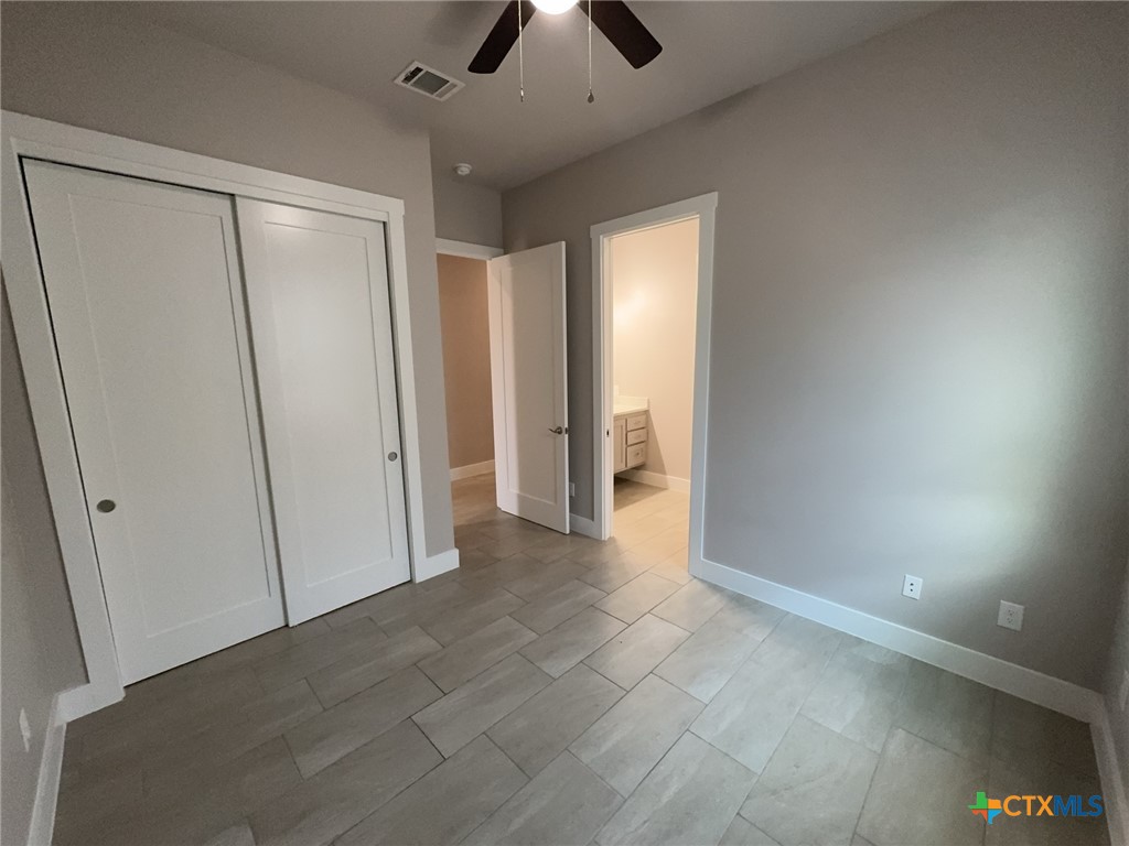 5001 White Rose Drive Property Photo 9