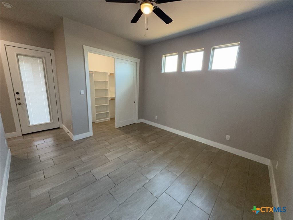 5001 White Rose Drive Property Photo 17