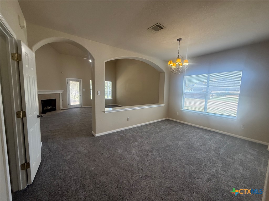 811 Shadow Creek Boulevard Property Photo 6