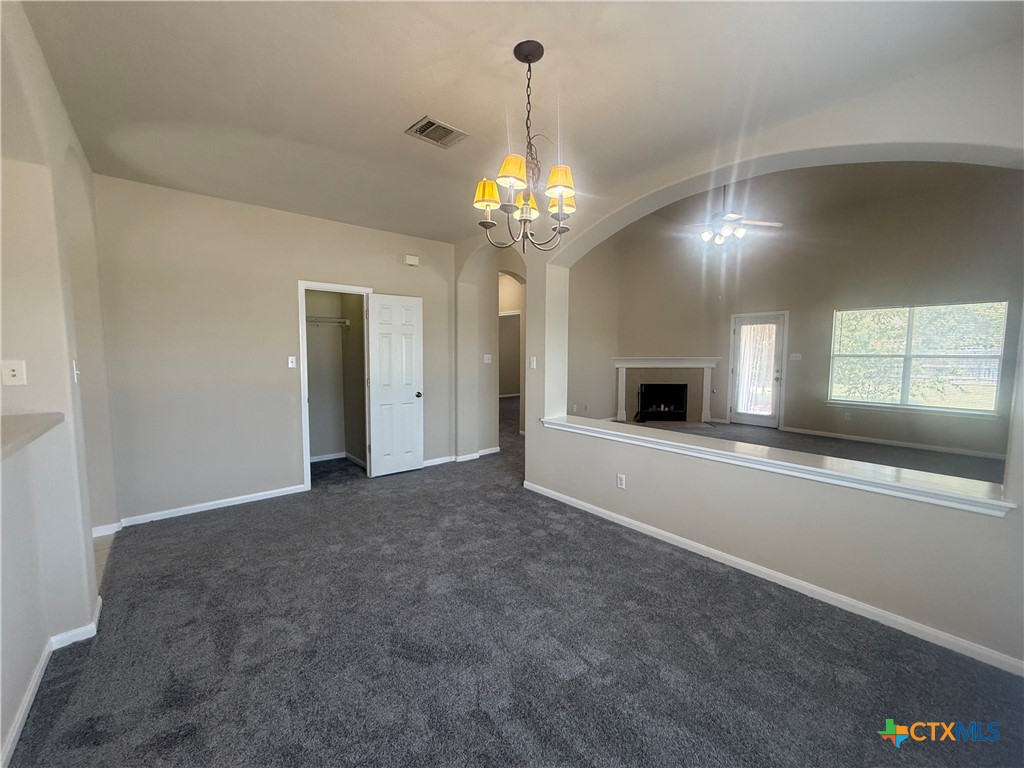811 Shadow Creek Boulevard Property Photo 7