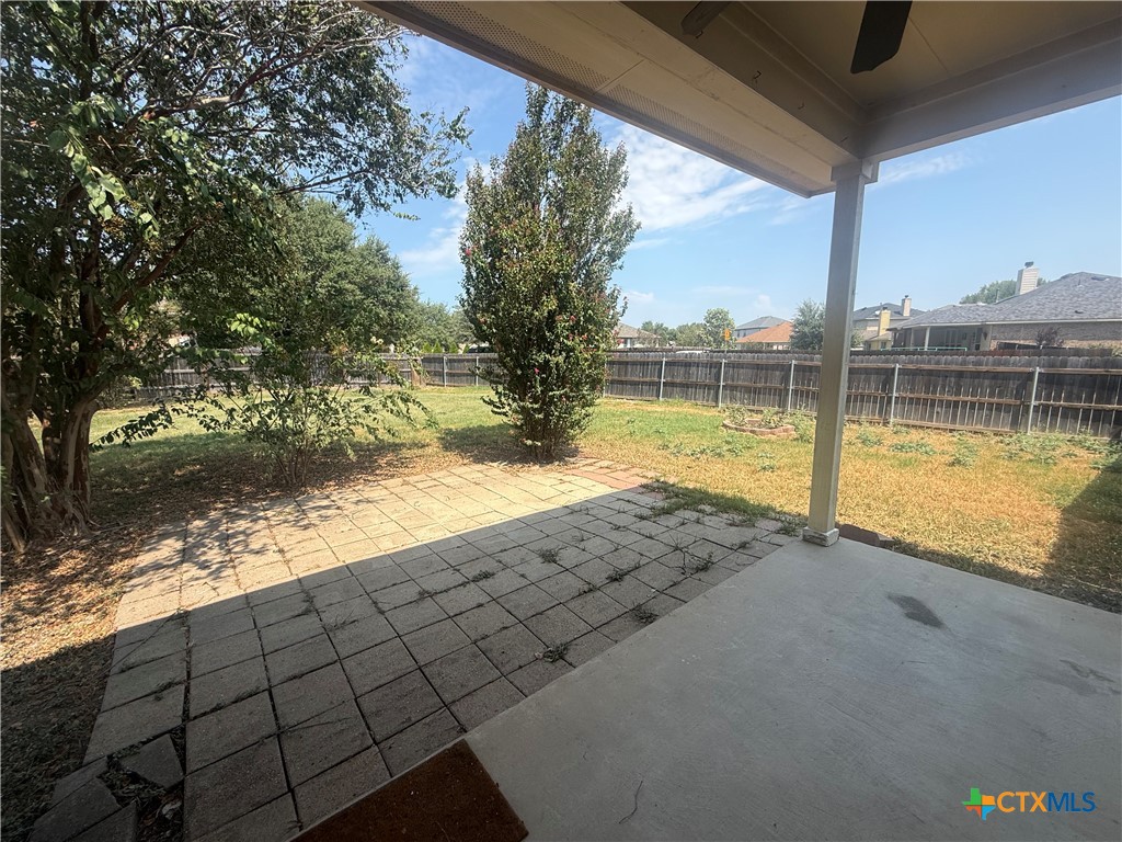 811 Shadow Creek Boulevard Property Photo 19
