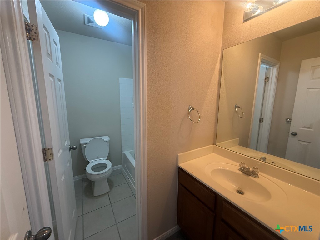 811 Shadow Creek Boulevard Property Photo 32