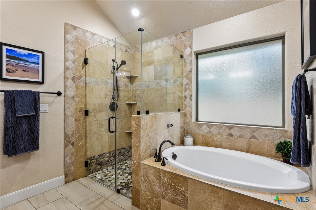 178 Whitell Bay Property Photo 25